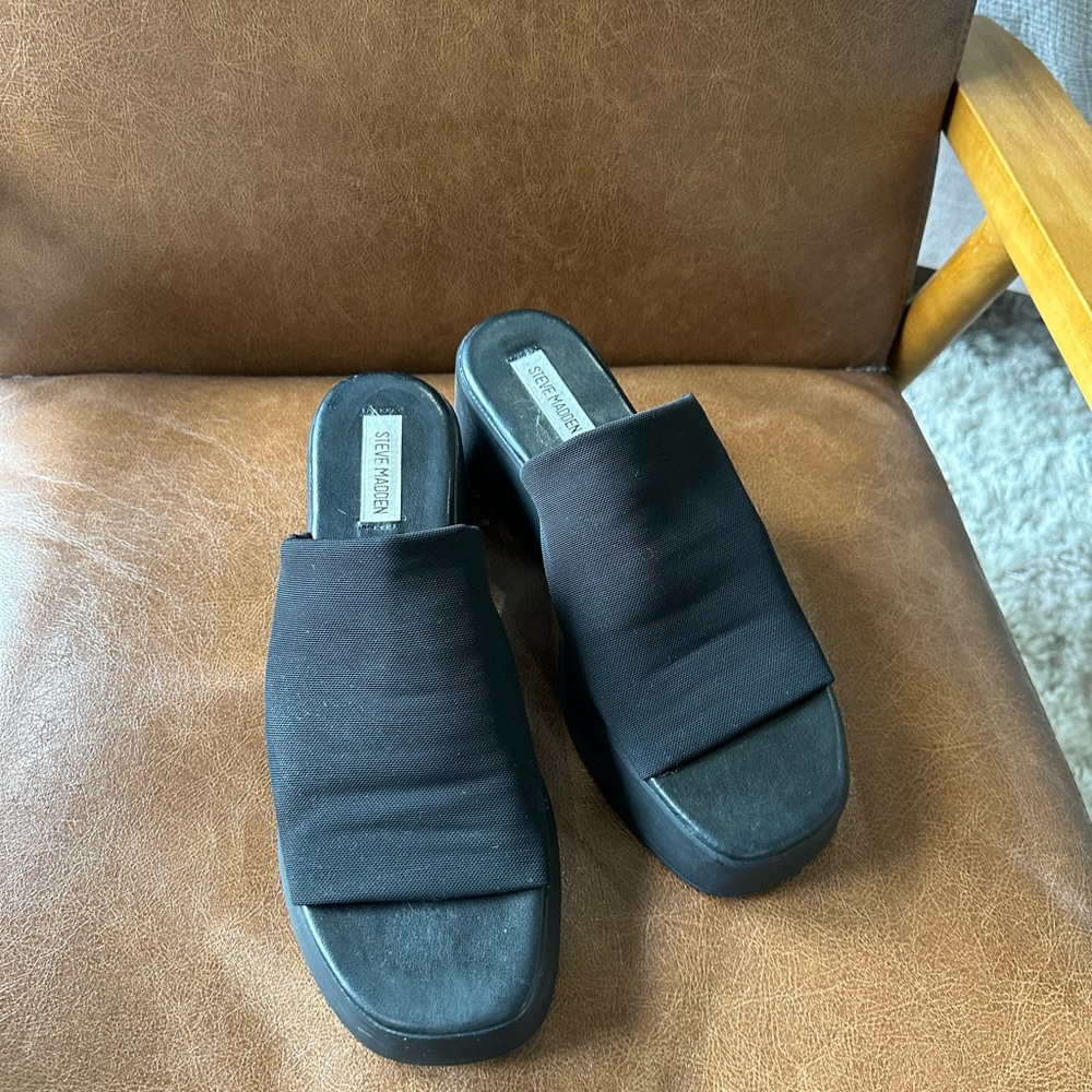 Steve Madden 90s